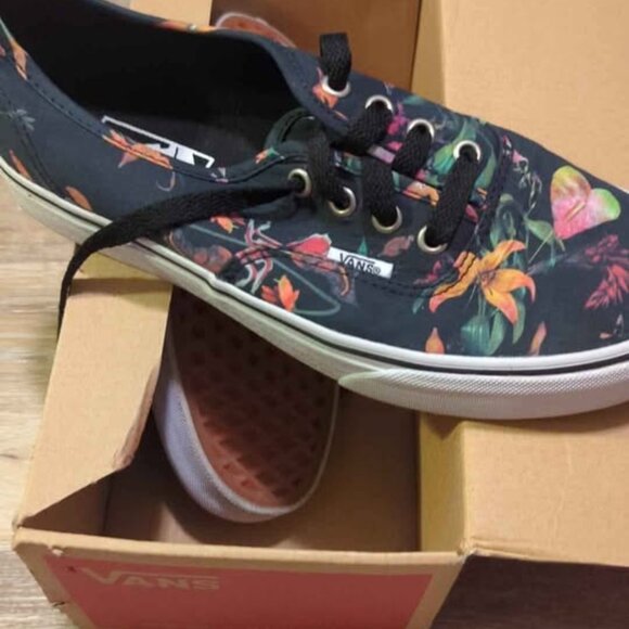 Vans women's size 7.5 men's 6.0 black bloom shoes - Picture 1 of 6